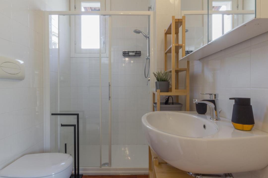 Photo of Bathroom in Crema