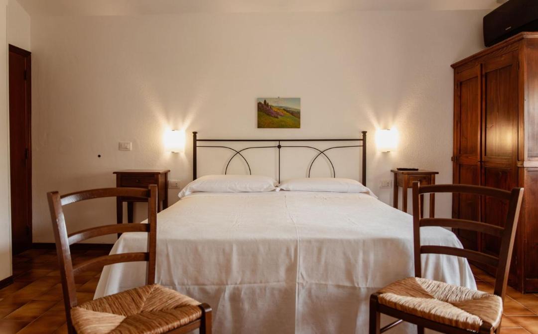 Photo of Bedroom in Saturnia