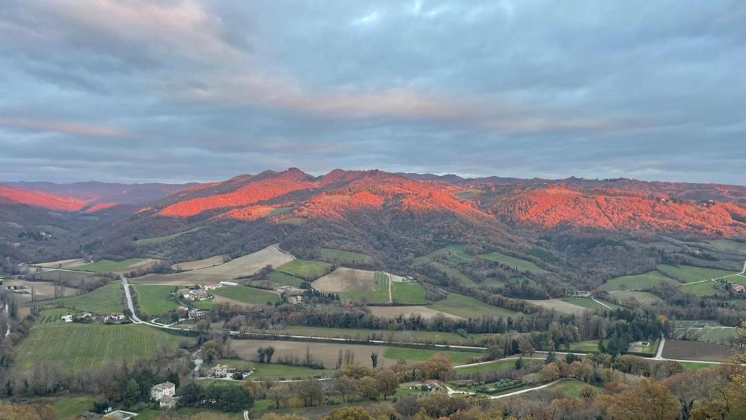 Photo of Others in Montone
