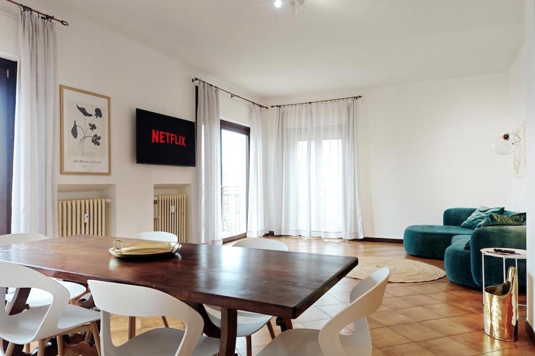 Photo of Livingroom in Intra