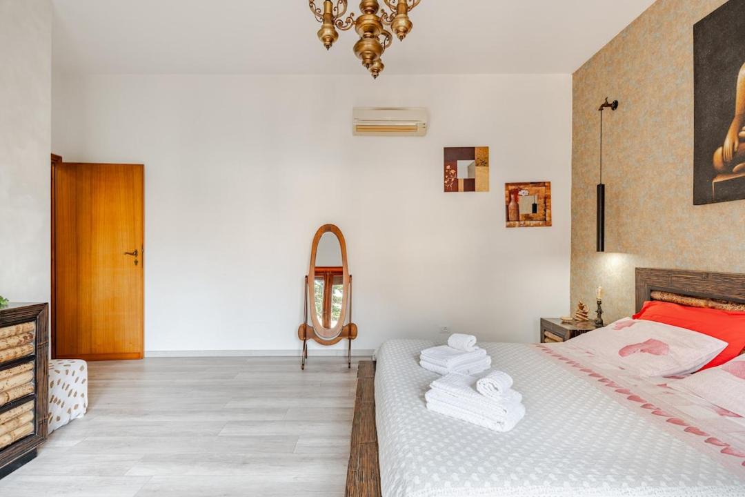 Photo of Bedroom in Frattocchie