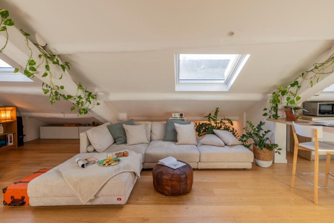 Photo of Livingroom in Magenta