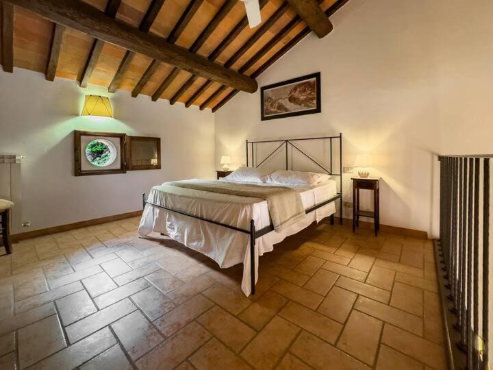 Photo of Bedroom in Loro Ciuffenna