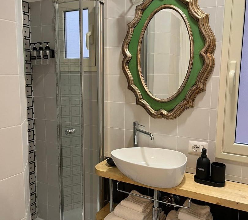 Photo of Bathroom in Esquilino