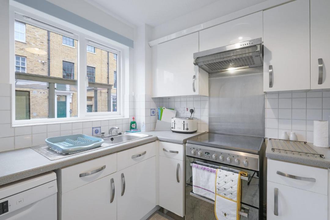 Photo of Kitchen in Island Gardens