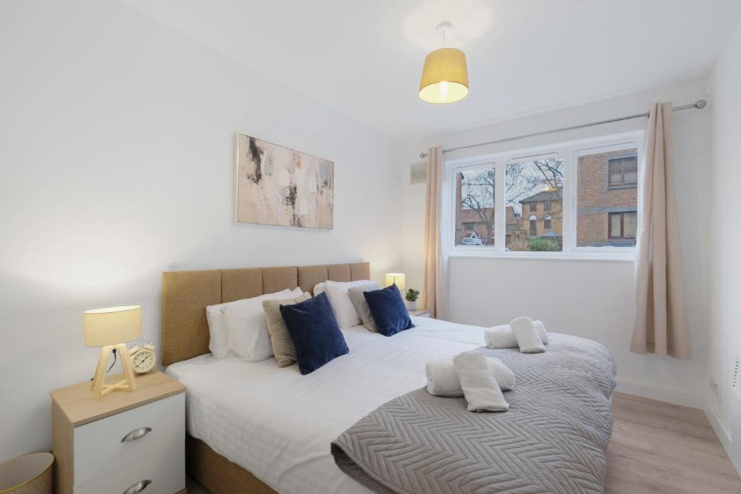 Photo of Bedroom in Island Gardens
