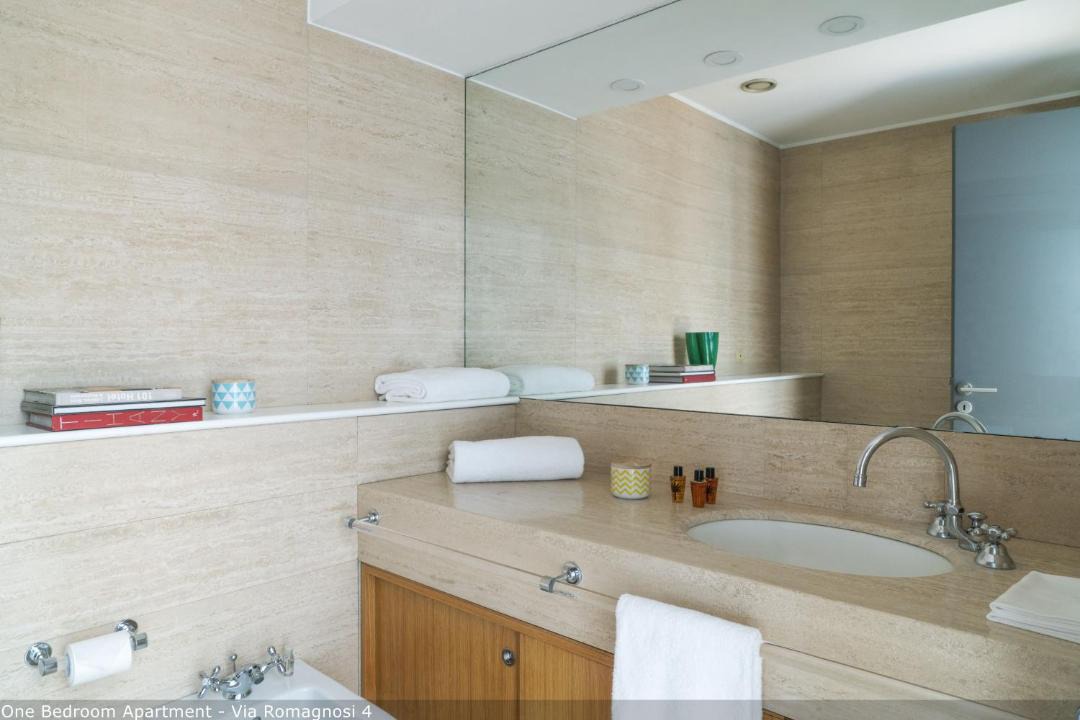 Photo of Bathroom in Scala