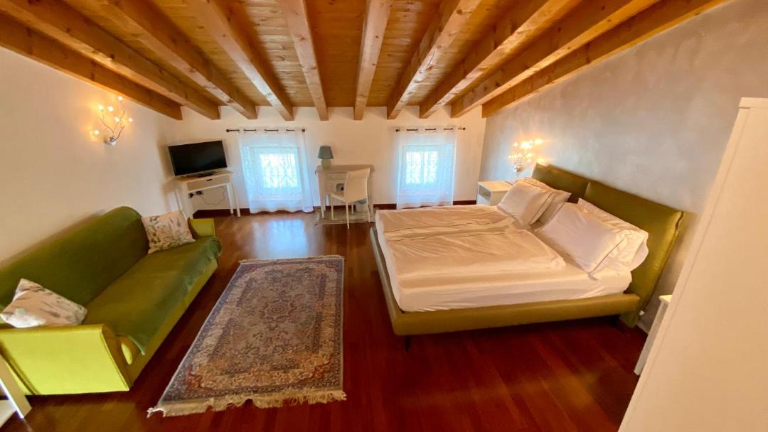 Photo of Bedroom in Piovezzano