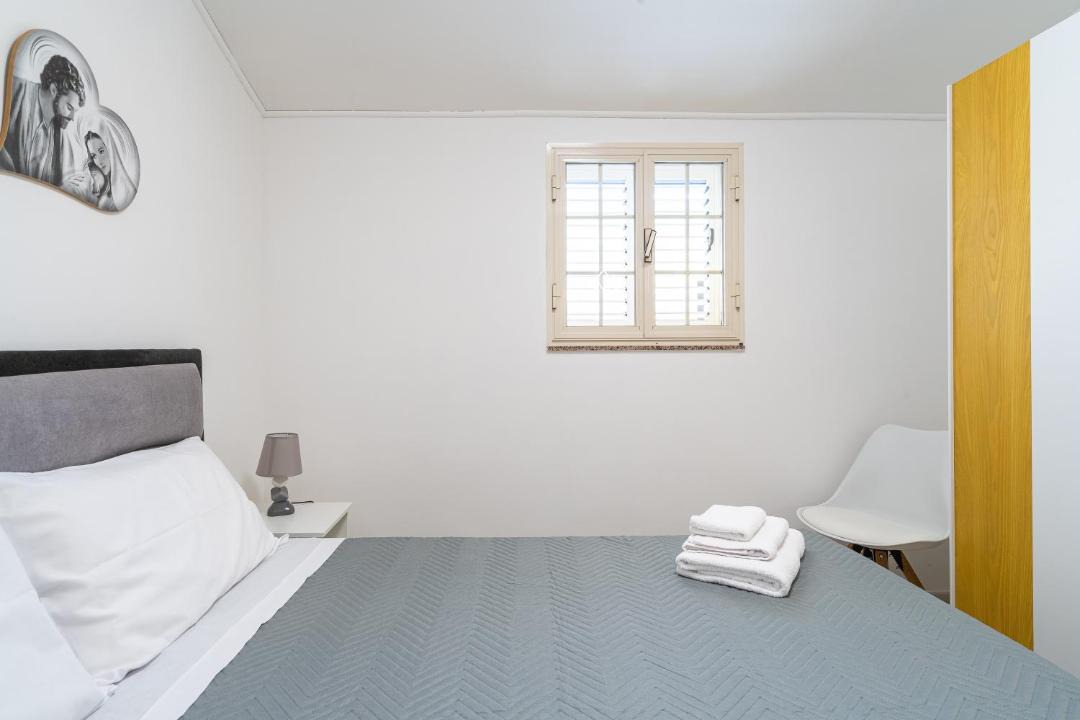 Photo of Bedroom in Tiche