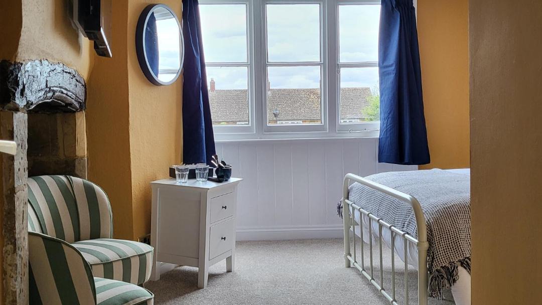 Photo of Bedroom in Deddington