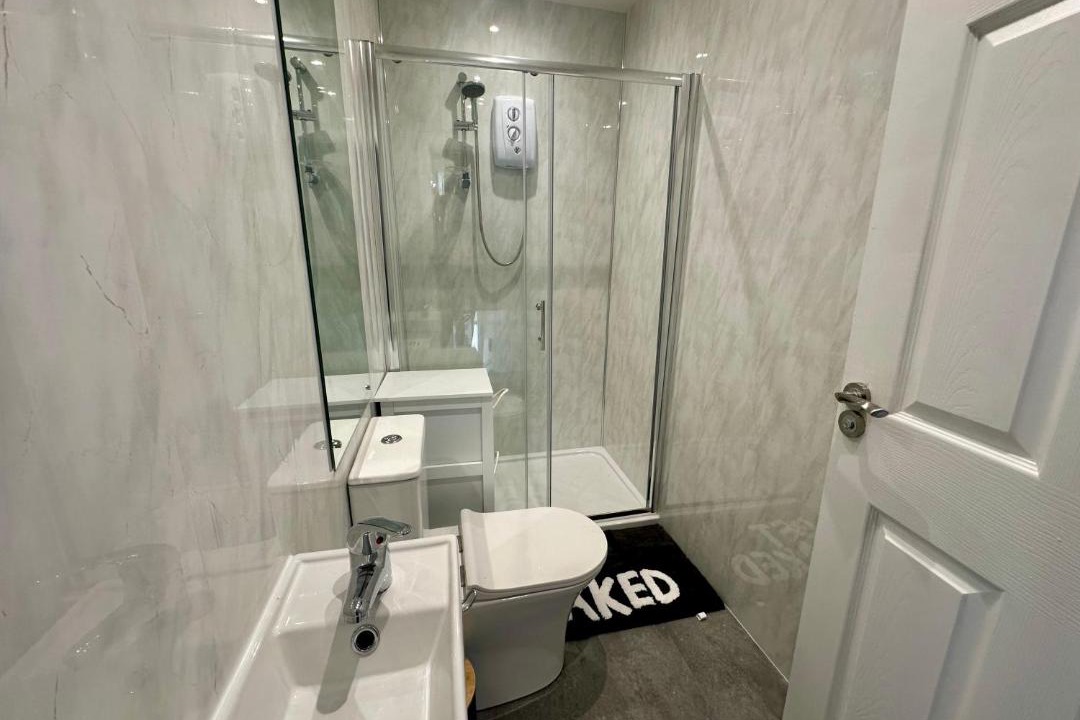 Photo of Bathroom in Gaeltacht Quarter