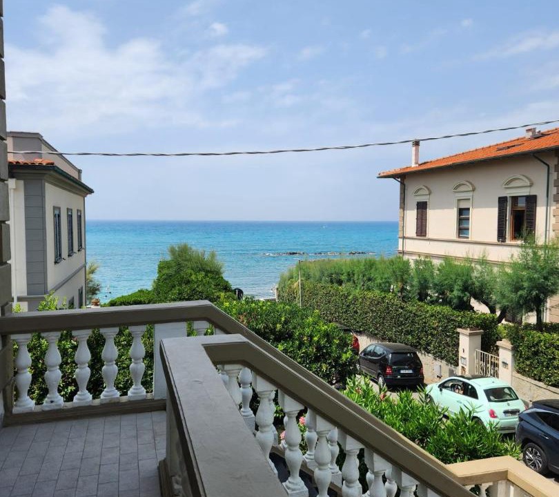 Photo of Patio Balcony in Castiglioncello
