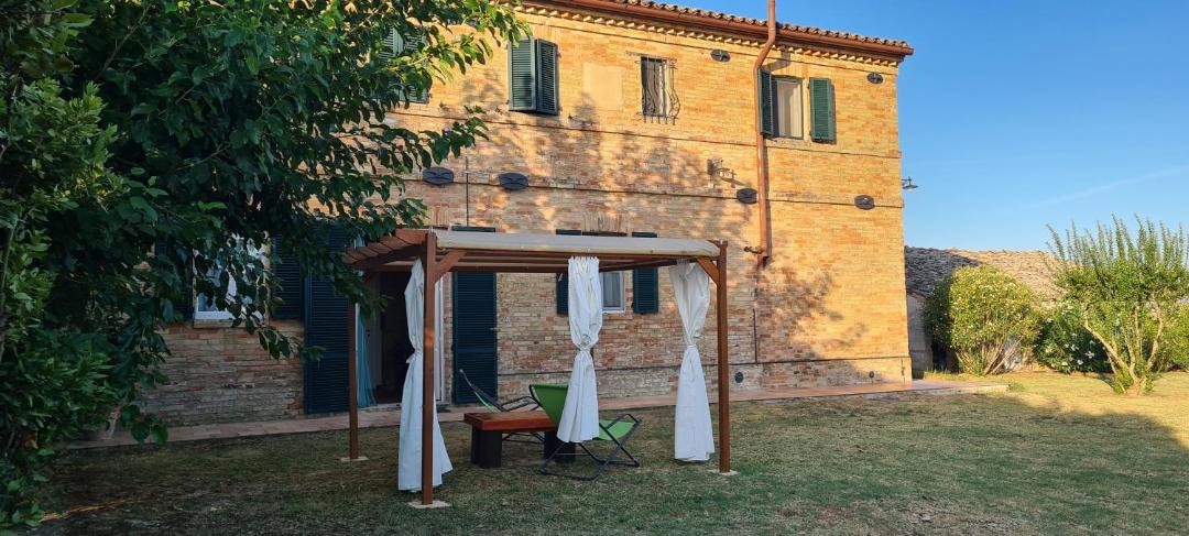 Photo of Buildings in Montelupone
