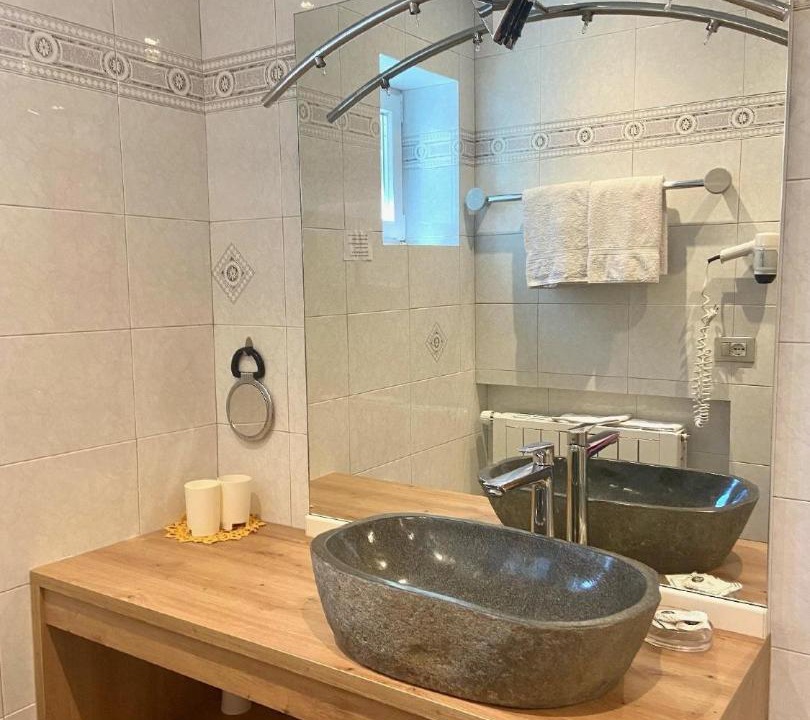 Photo of Bathroom in Bulla