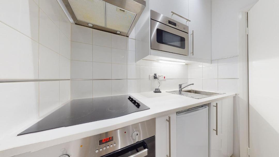 Photo of Kitchen in Mapesbury