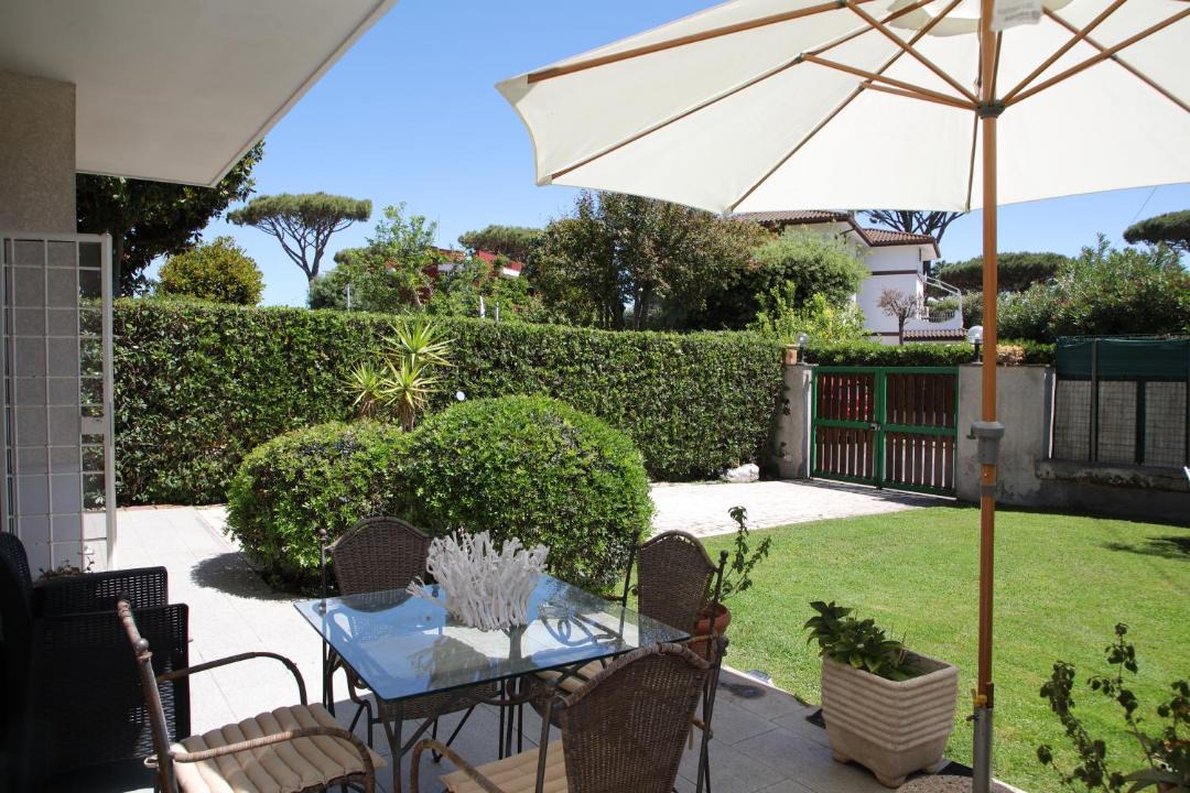 Photo of Patio Balcony in Fregenae