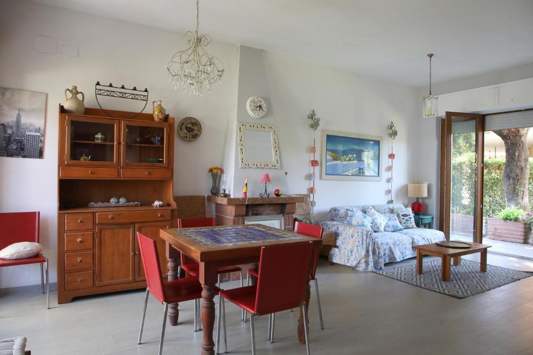 Photo of Livingroom in Fregenae