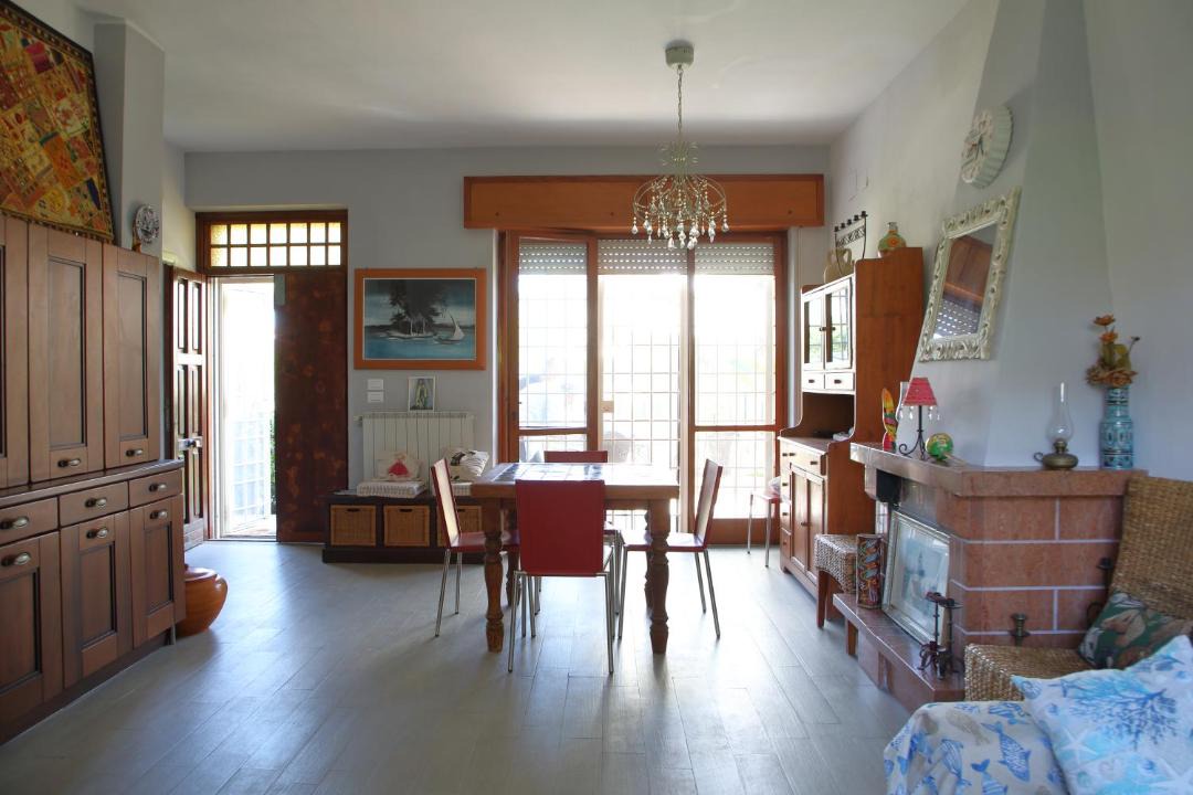 Photo of Livingroom in Fregenae