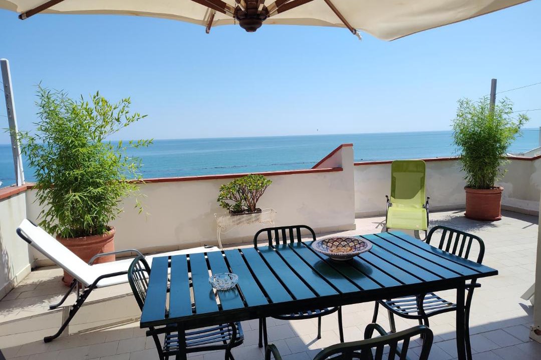 Photo of Patio Balcony in Fossacesia Marina
