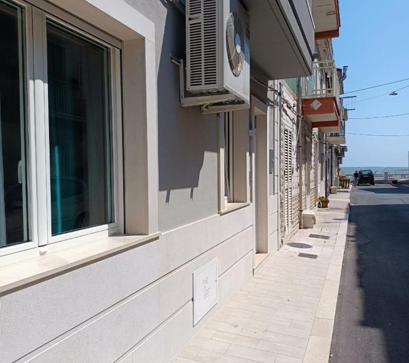Photo of Buildings in Lesina