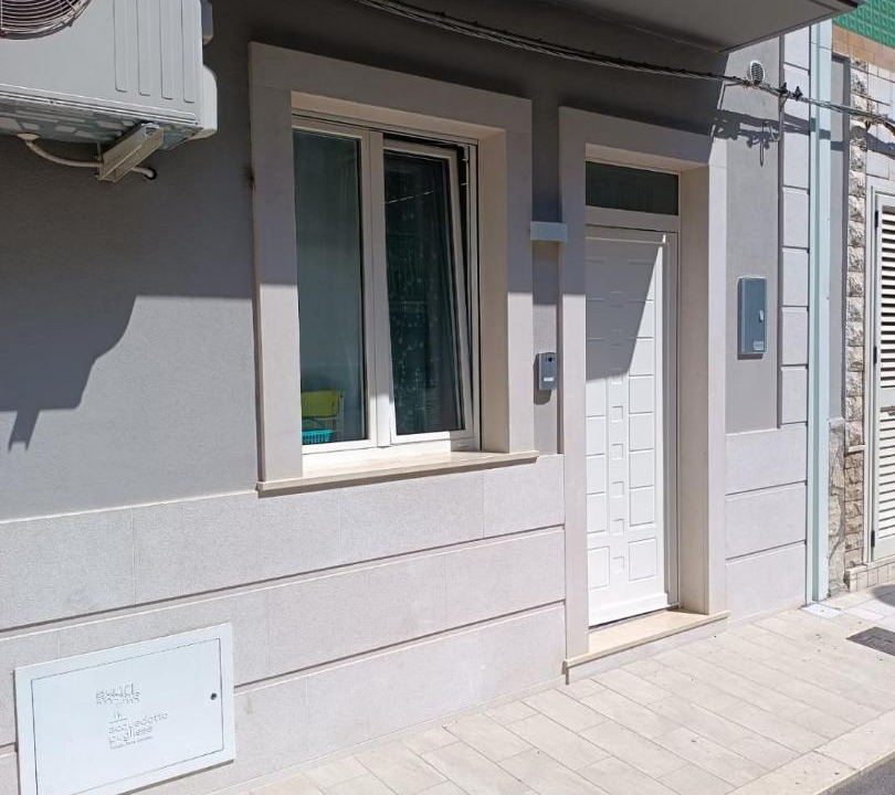Photo of Buildings in Lesina