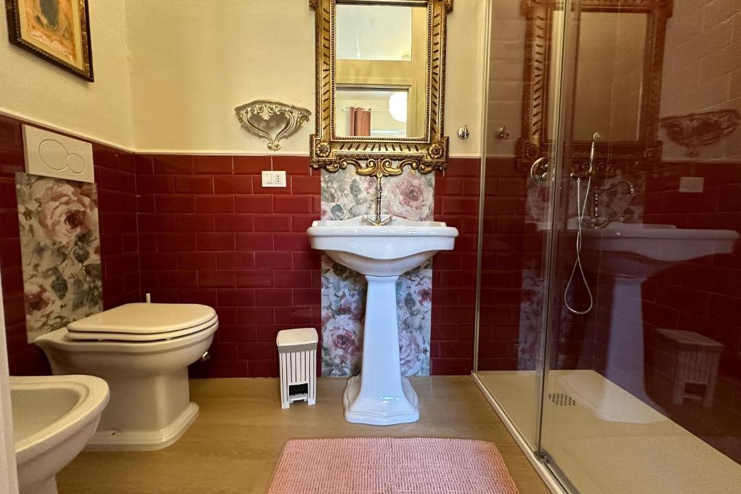 Photo of Bathroom in Livorno