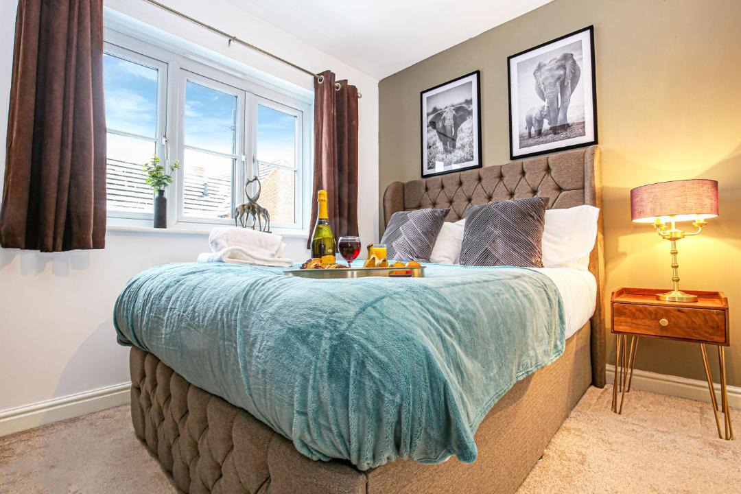 Photo of Bedroom in Deanshanger