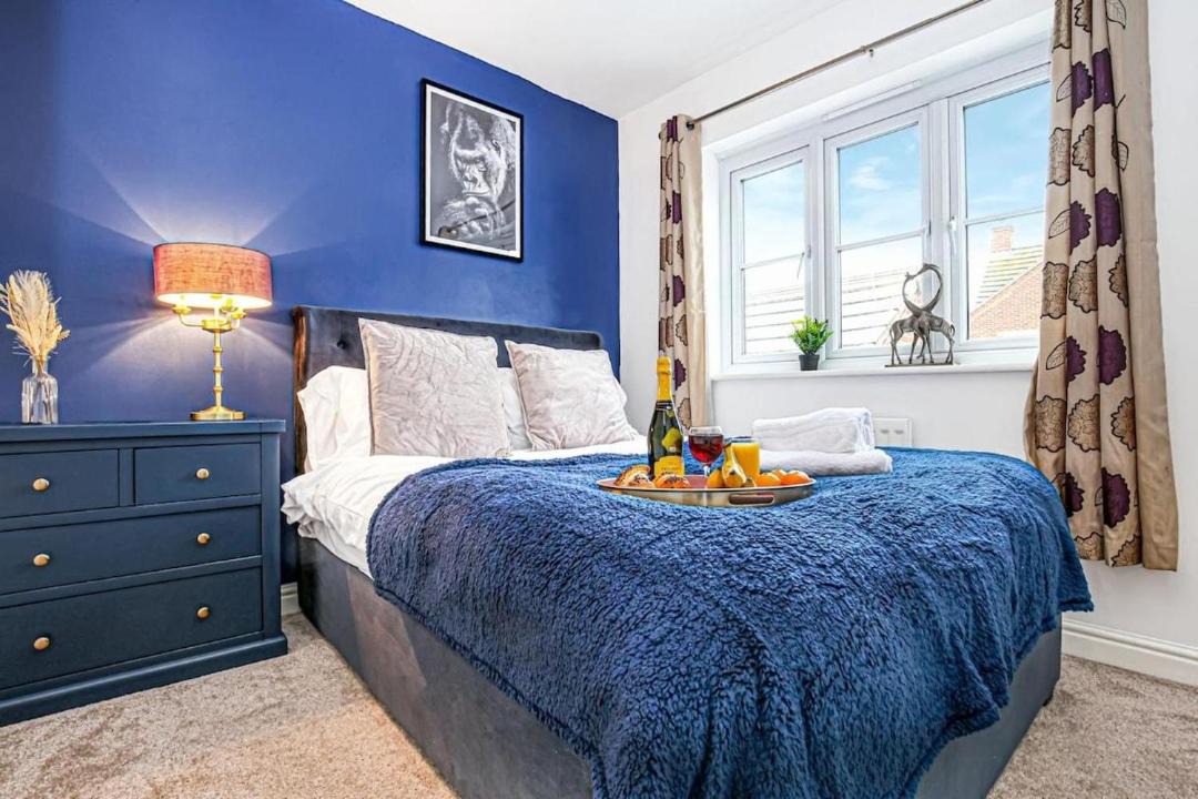 Photo of Bedroom in Deanshanger