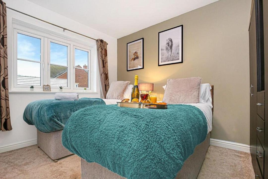Photo of Bedroom in Deanshanger
