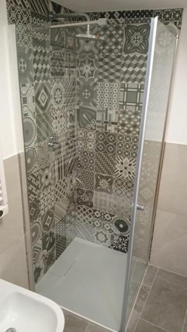 Photo of Bathroom in Venoz
