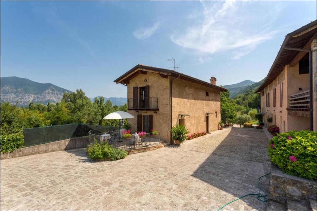 Photo of Others in Iseo