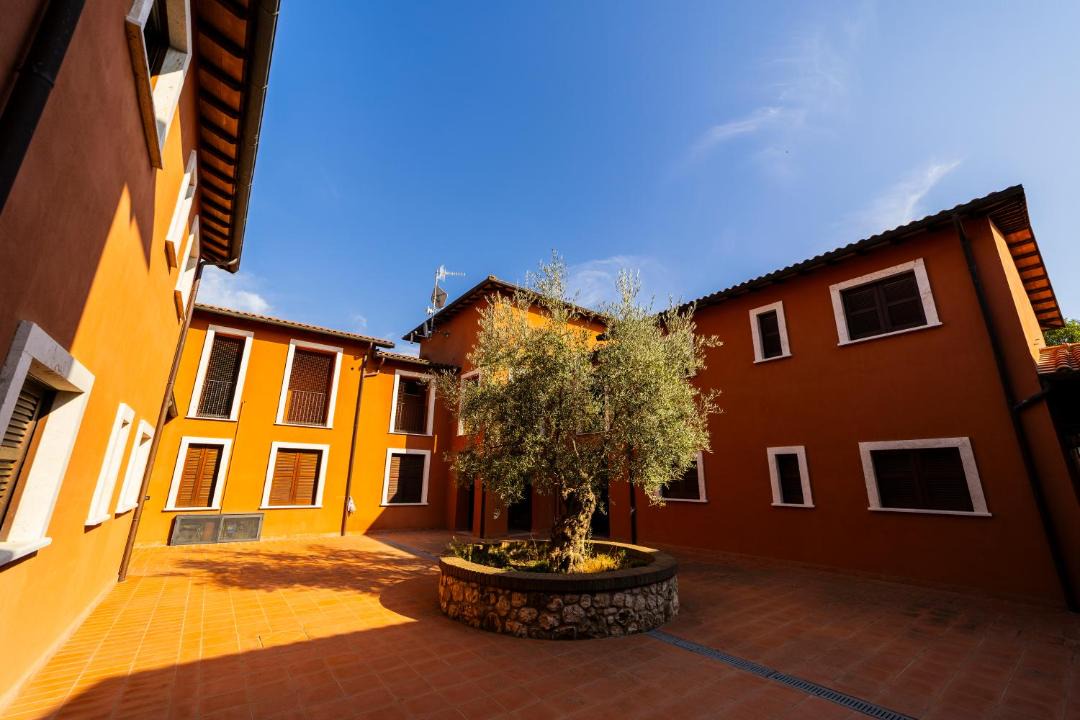 Photo of Others in Saturnia