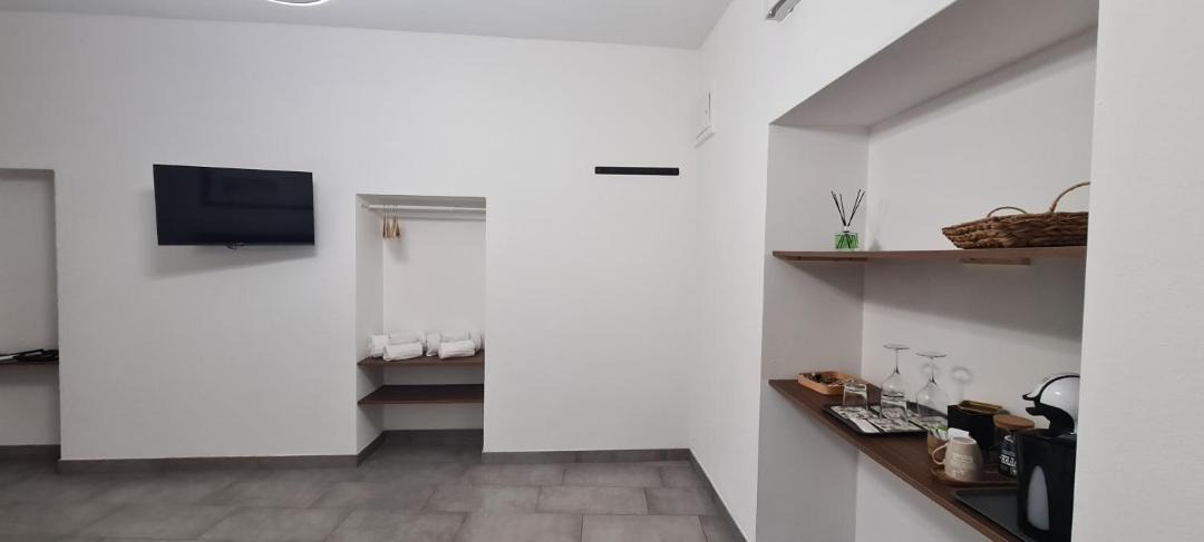 Photo of Bathroom in Adro