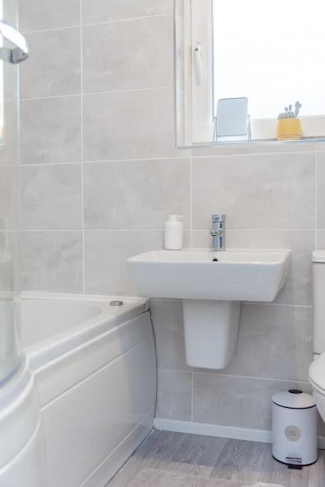 Photo of Bathroom in Holywood