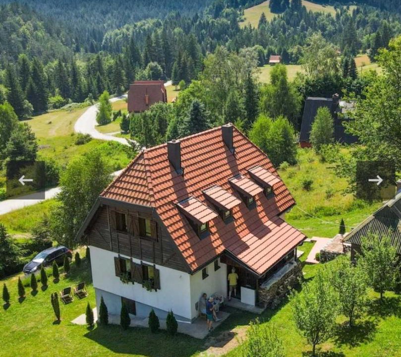 Photo of Buildings in Kremna