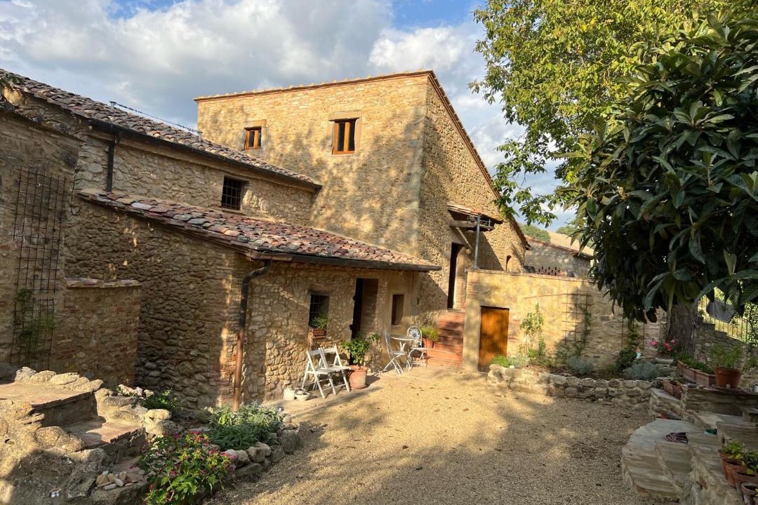 Photo of Others in Volterra