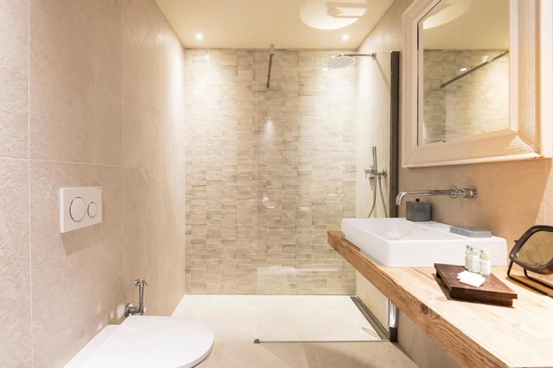 Photo of Bathroom in Barolo