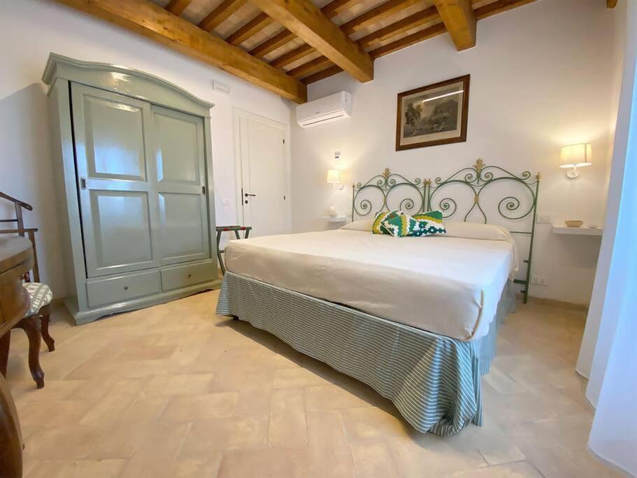 Photo of Bedroom in Macerata