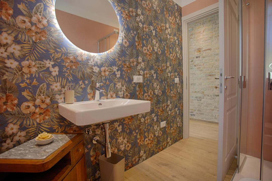 Photo of Bathroom in Offida