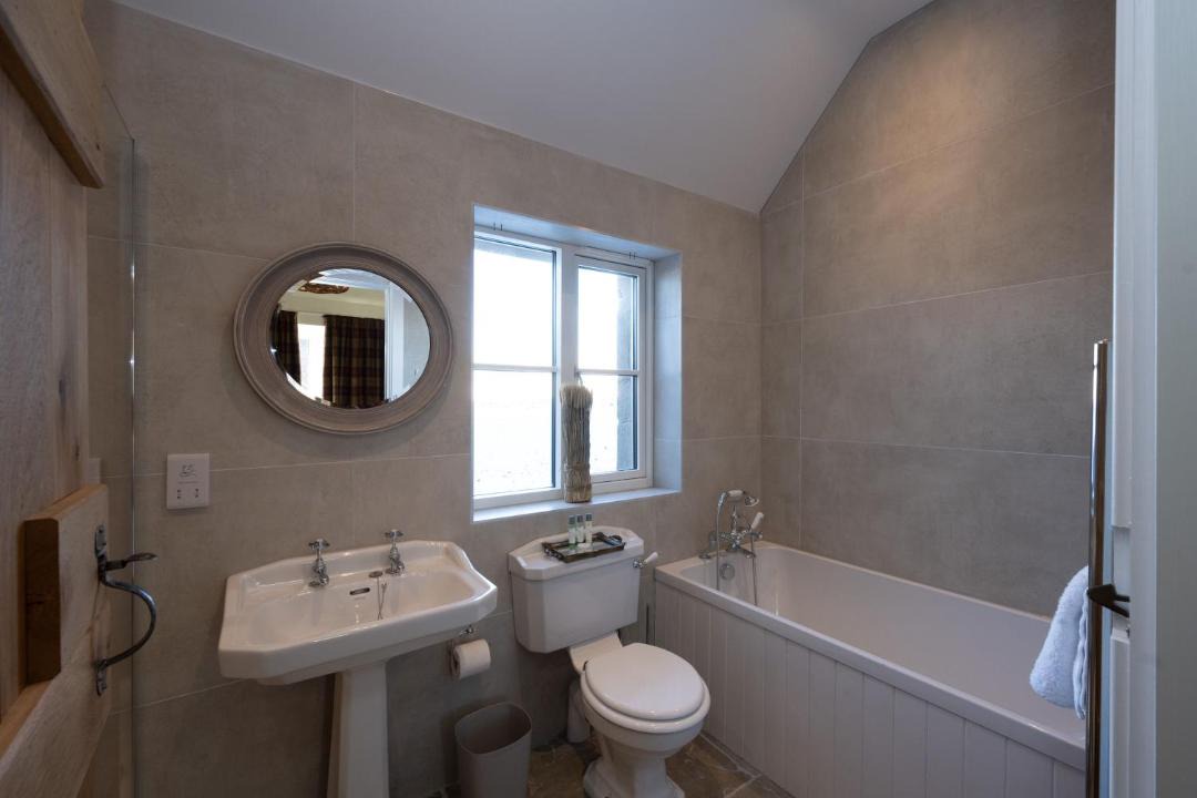 Photo of Bathroom in Murthly