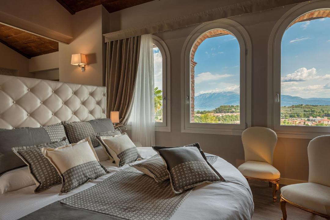 Photo of Others in Cunettone-villa