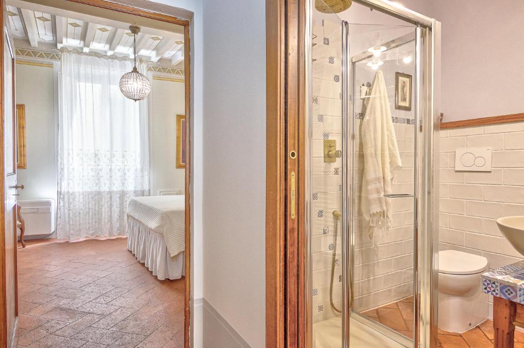 Photo of Bathroom in Cortona Old Town