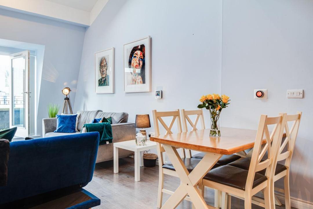 Photo of Livingroom in Cathedral Quarter