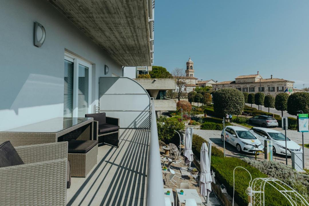 Photo of Patio Balcony in Padenghe sul Garda