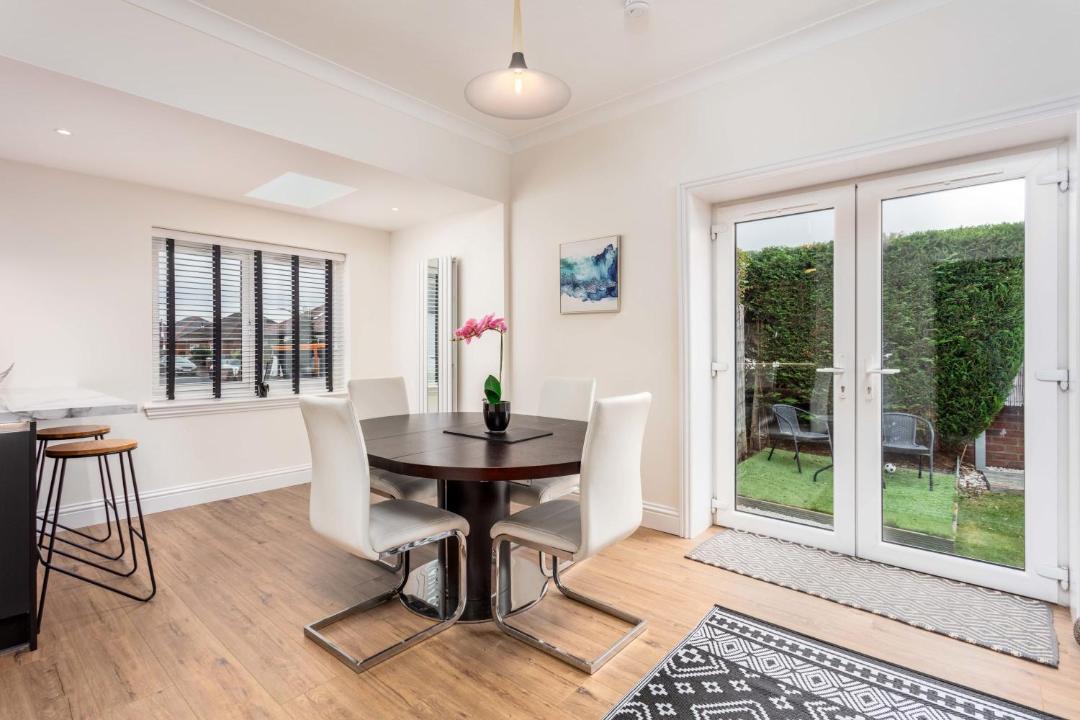 Photo of Livingroom in Prestwick