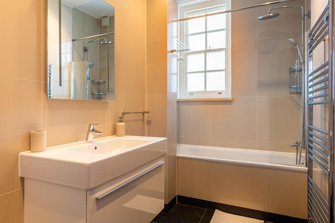 Photo of Bathroom in Brompton & Hans Town