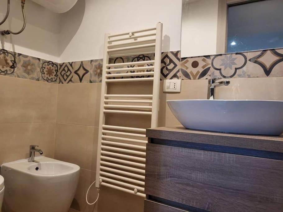 Photo of Bathroom in Roman Quarter