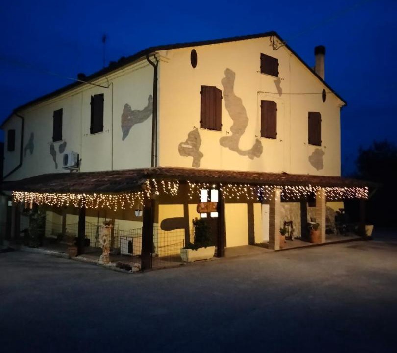 Photo of Others in Urbino