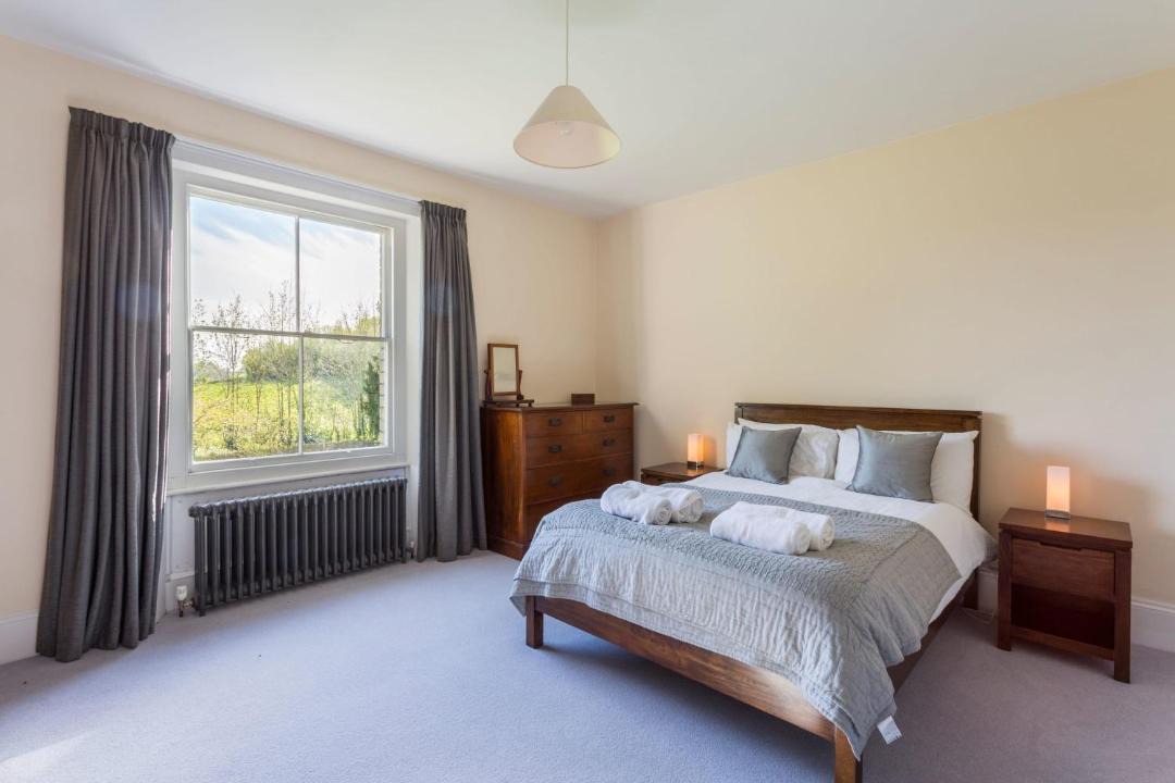 Photo of Bedroom in Oldbury-on-Severn