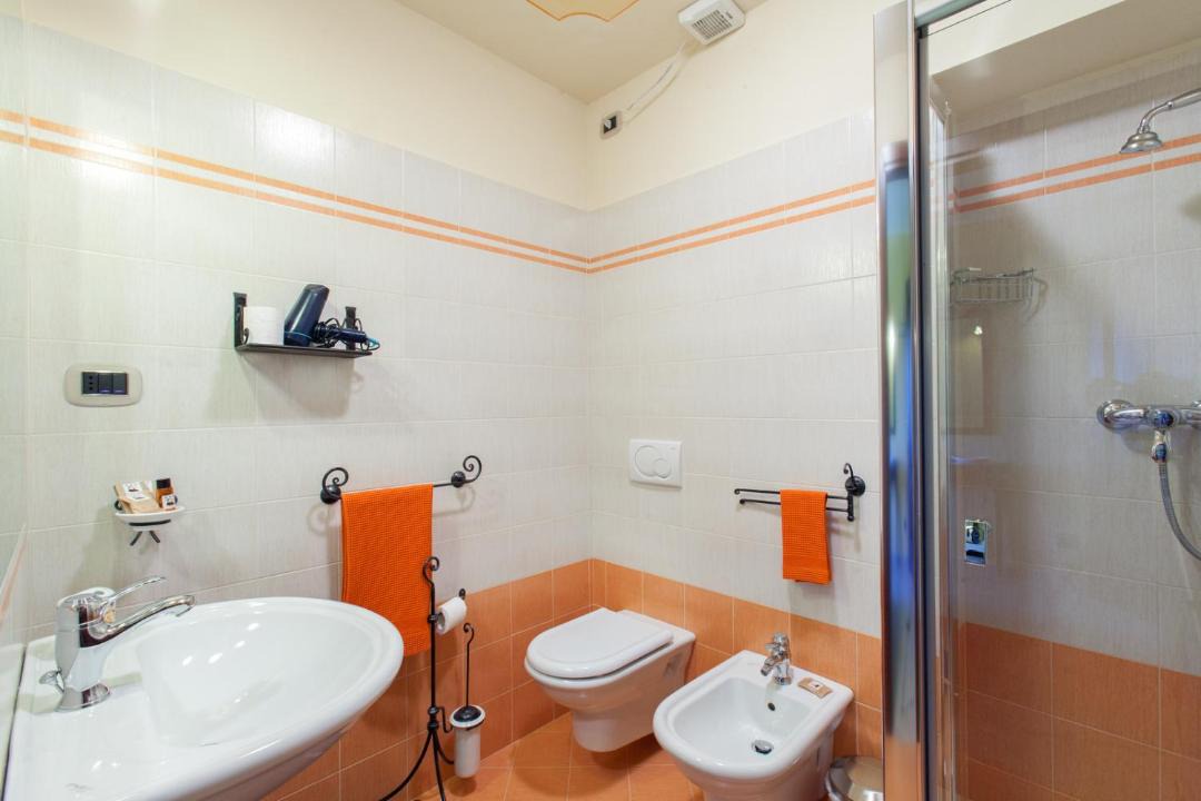 Photo of Bathroom in Ferrere